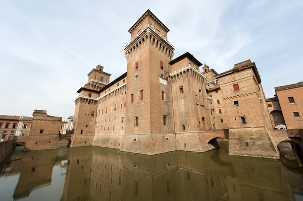 Ferrara (Emilia-Romagna, Itália) - O castelo medieval — Fotografia de Stock