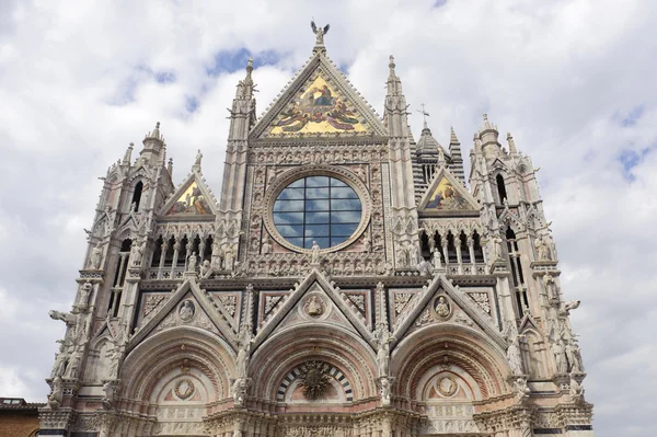 Siena (Toskana, İtalya) - duomo