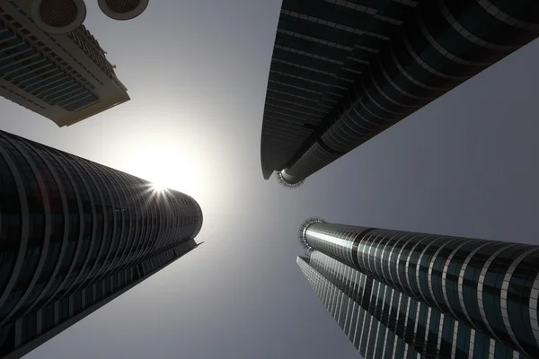 Bâtiments Highrise au centre ville de Dubaï — Photo