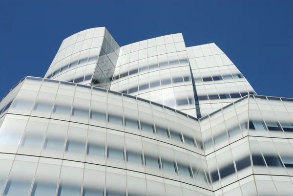 Edificio futuristico a New York — Foto Stock