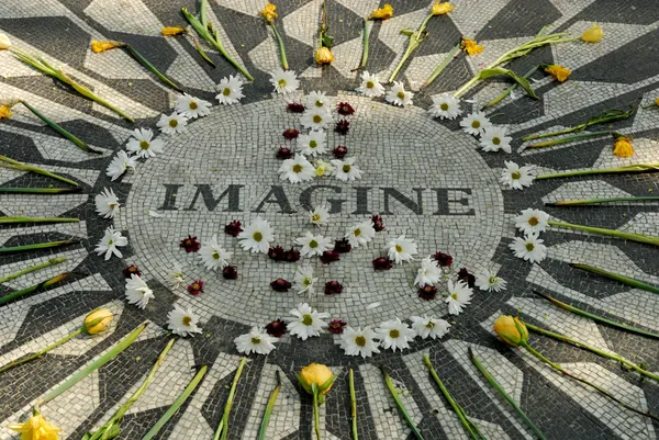 Stock image Memorial to John Lennon in Central park New York