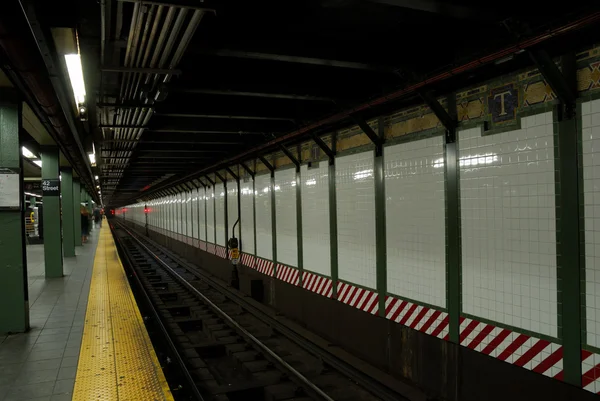 U-Bahnstation in New York City — Stockfoto