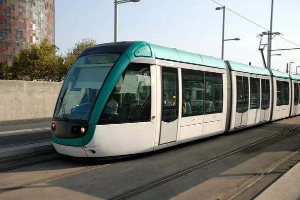 Barcelona İspanya modern şehir tramvay hattı — Stok fotoğraf