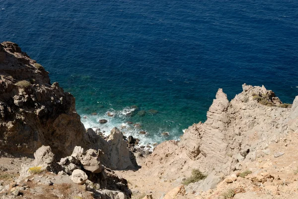 圣托里尼岛希腊的岩石海岸 — 图库照片