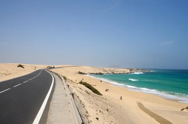 Pobřežní silnici na Kanárské ostrov fuerteventura, Španělsko — Stock fotografie