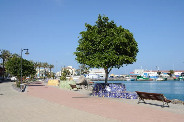 Promenade in puerto del rosario, fuerteventura Spanje — Stockfoto
