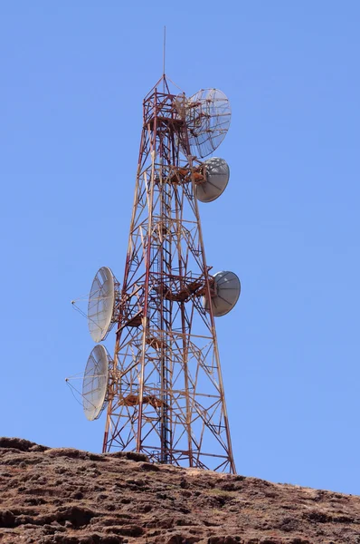 Broadcast antenna on mountain — Stock Photo, Image
