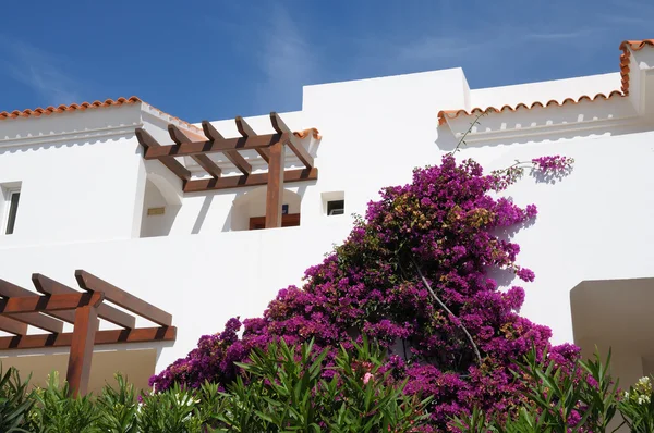 Exterior de um apartamento em Fuerteventura, Espanha — Fotografia de Stock