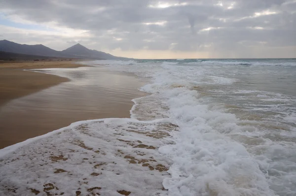 在西海岸的富埃特文图拉，西班牙海滩科费特 — 图库照片
