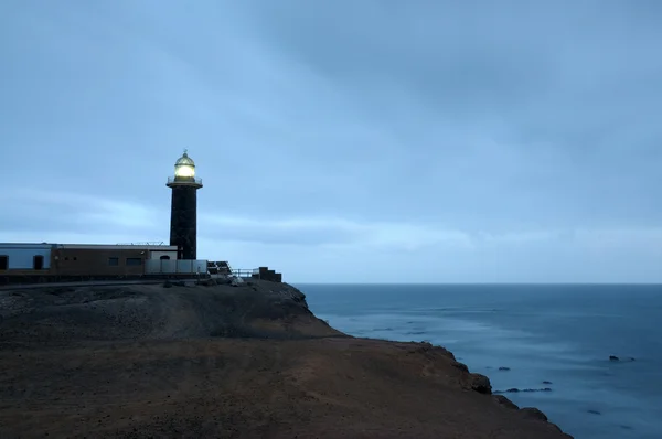 Majáku punta de Jandía v noci. Kanárské ostrova fuerteventura, Španělsko — Stock fotografie