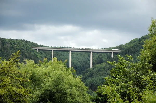 Γέφυρα του αυτοκινητόδρομου στη Γερμανία — Φωτογραφία Αρχείου
