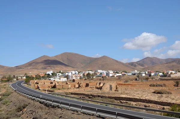 Tuineje wieś. Wyspy Kanaryjskie fuerteventura, Hiszpania — Zdjęcie stockowe