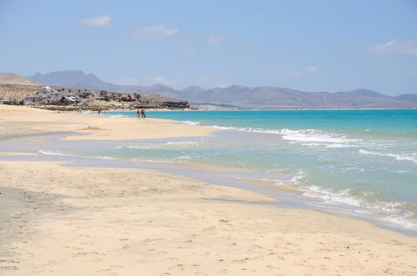 Stranden playa de sotavento på canary ön fuerteventura, Spanien — Stockfoto