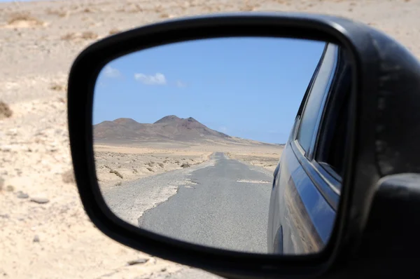 View in the rear mirror — Stock Photo, Image