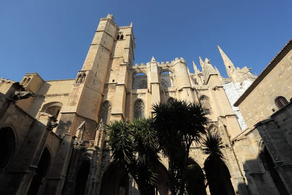 Średniowieczną katedrę w Narbonne, we Francji — Zdjęcie stockowe