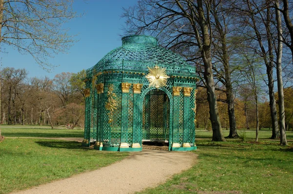 Pavilhão no Jardim Sanssouci — Fotografia de Stock