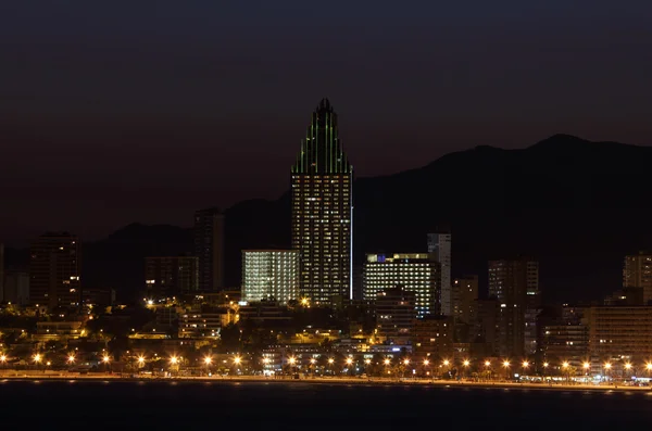 在贝尼多姆、 西班牙的海岸高层宾馆建筑 — 图库照片