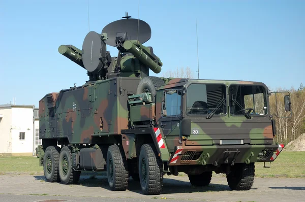 Duitse militaire vrachtwagen — Stockfoto