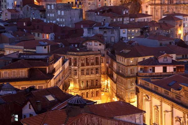 Vista del casco antiguo de Oporto, Portugal — Foto de Stock