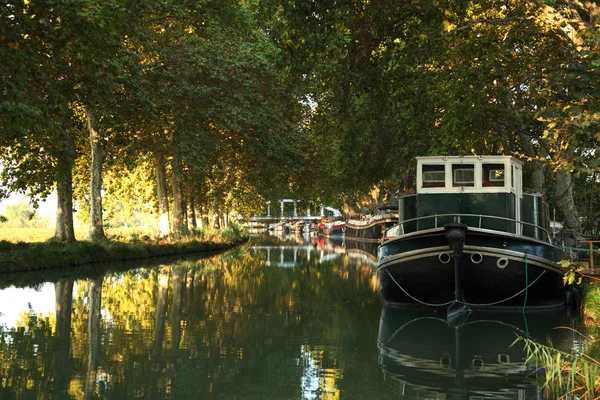 The Canal du Midi in Beziers, southern France — Stock Photo, Image