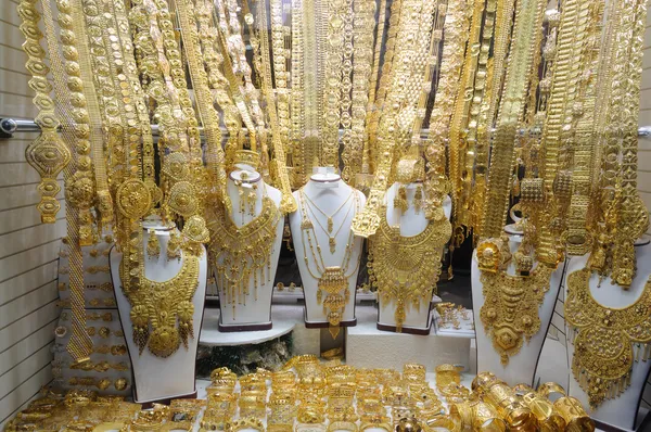 Juwelen bij Dubai's Gold Souq — Stockfoto
