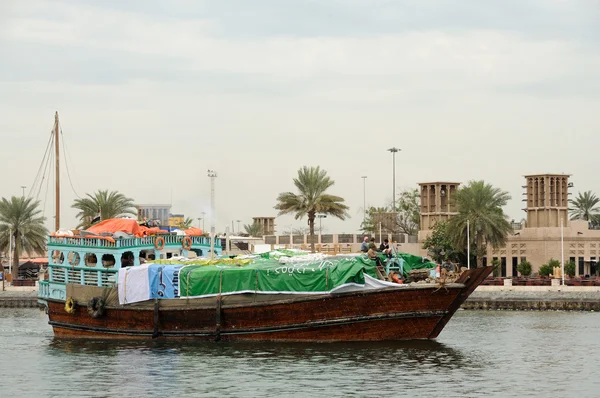 Dhow à Dubai Creek, Émirats arabes unis — Photo