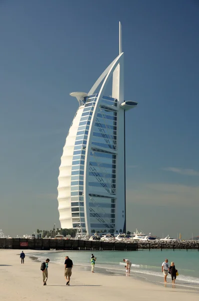 Hotel Burj Al Arab em Dubai, Emirados Árabes Unidos — Fotografia de Stock