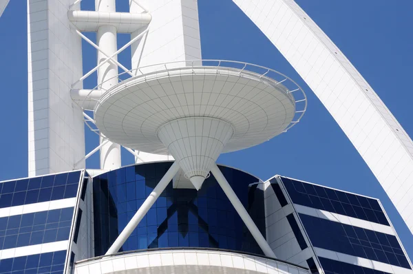 Вертолітний майданчик в готель Burj Al Arab збудований в Дубаї — стокове фото
