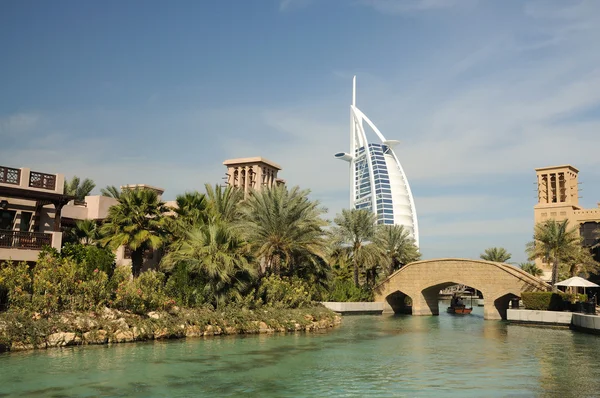 Madinat Jumeirah em Dubai, Emirados Árabes Unidos — Fotografia de Stock