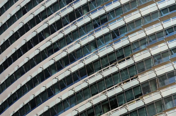 Fachada de edifício de escritório moderno — Fotografia de Stock