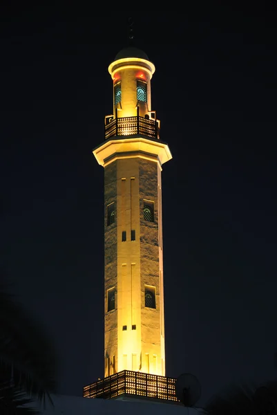 Mesquita Minarete em Dubai, Emirados Árabes Unidos — Fotografia de Stock