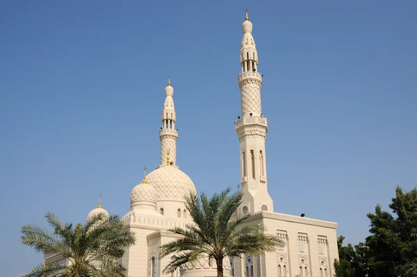 Mezquita Jumeirah en Dubai, Emiratos Árabes Unidos — Foto de Stock
