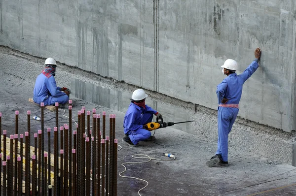 Arbeidstakere på byggeplassen – stockfoto