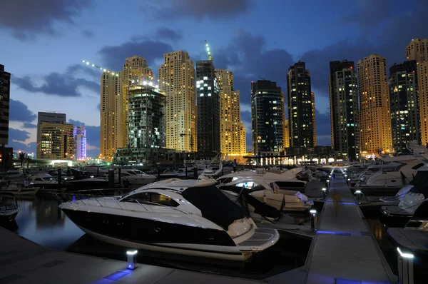 Dubai Marina at night, United Arab Emirates — Stock Photo, Image