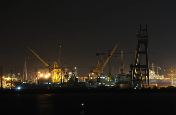 迪拜港口拉希德在晚上 — 图库照片