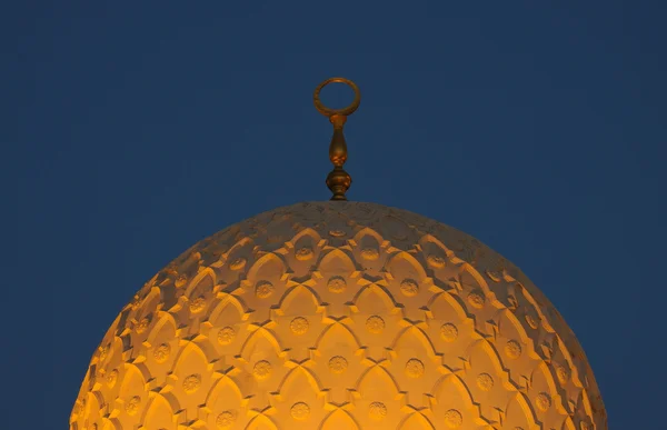 두바이 주메이라 모스크의 둥근 지붕 — 스톡 사진