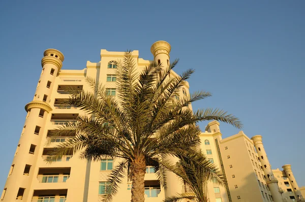 V návaznosti na palm jumeirah v Dubaji, Spojené arabské emiráty — Stock fotografie