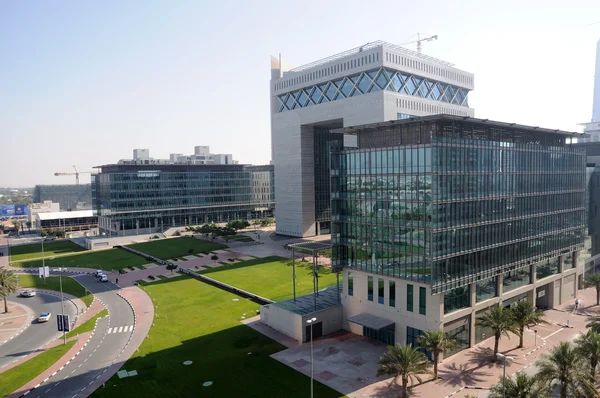 Dubai Financial District. Gate Building housing the DIFC the international — Stockfoto
