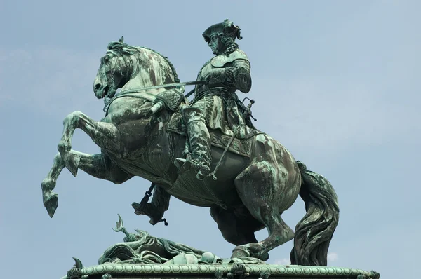 Статую князя Eugene Савойського у Відні, Австрія — стокове фото