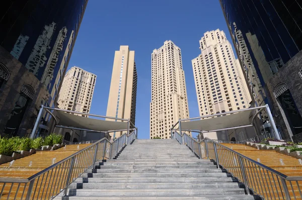 Κατοικία παραλιών Jumeirah στο Ντουμπάι Μαρίνα. Dubai, Ηνωμένα Αραβικά Εμιράτα — Φωτογραφία Αρχείου