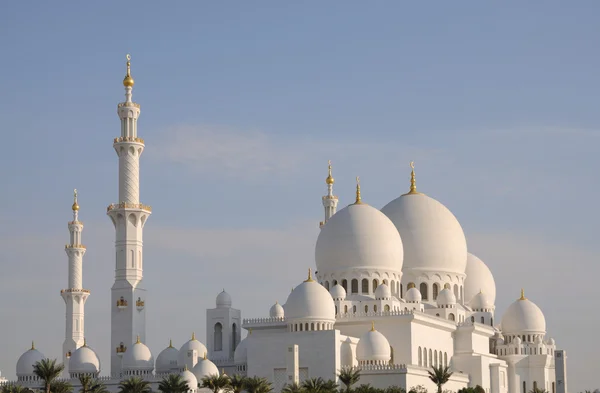 Sjeik zayed moskee in abu dhabi, Verenigde Arabische Emiraten — Stockfoto