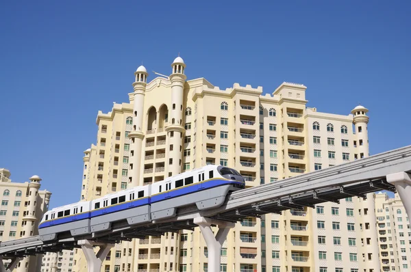Palm jumeirah monorail. Dubai Förenade Arabemiraten — Stockfoto