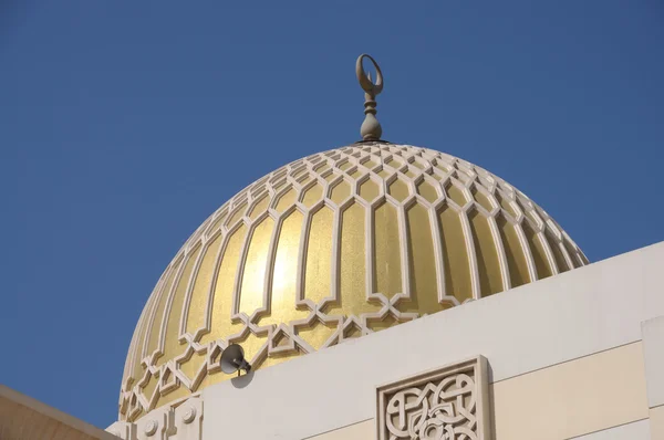 Golden Mosque Cupola in Sharjah — Stock Photo, Image
