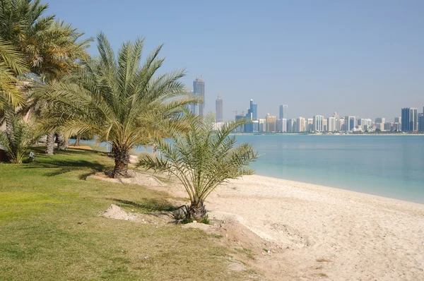 Beach in Abu Dhabi — Stock Photo, Image