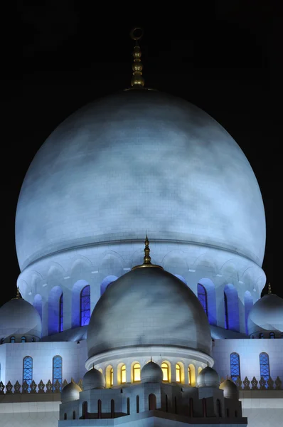 Mezquita Sheikh Zayed por la noche, Abu Dhabi —  Fotos de Stock