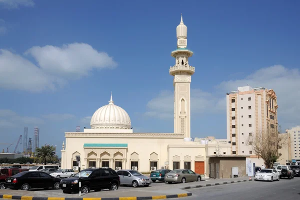 Krásné mešity ve městě sharjah — Stock fotografie