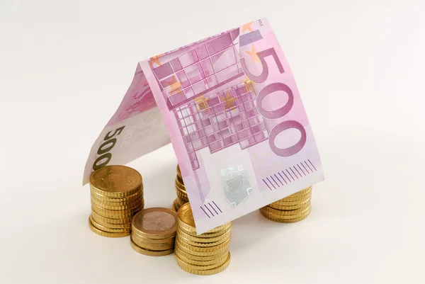 Euró pénz ház — Stock Fotó