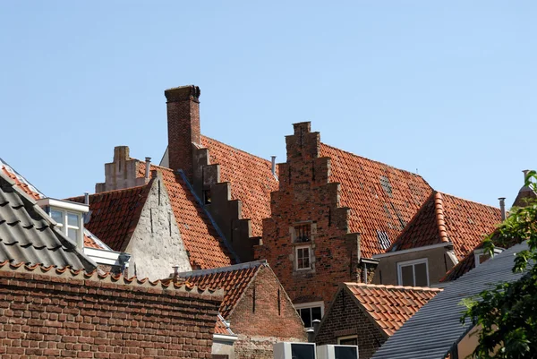 Dächer der Altstadt in den Niederlanden — Stockfoto