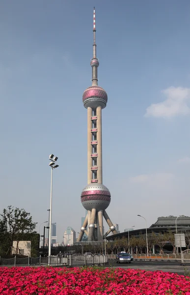 Oriental Pearl Tower in Shanghai, China — Stockfoto