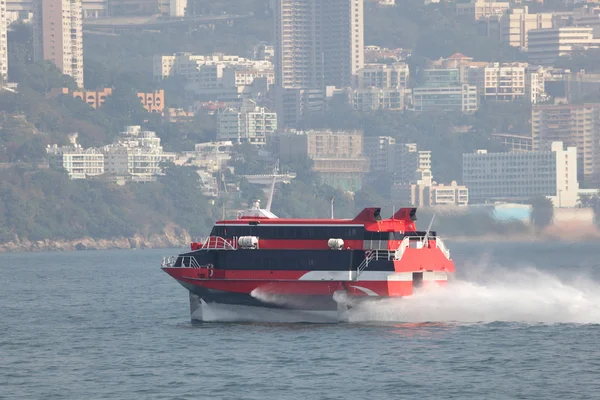 Modern yüksek hızlı feribot tekne — Stok fotoğraf